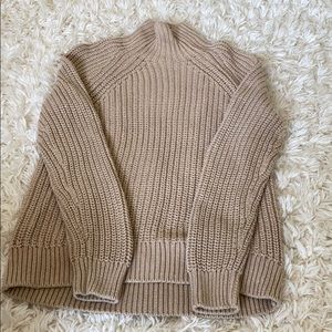 GAP turtle neck sweater